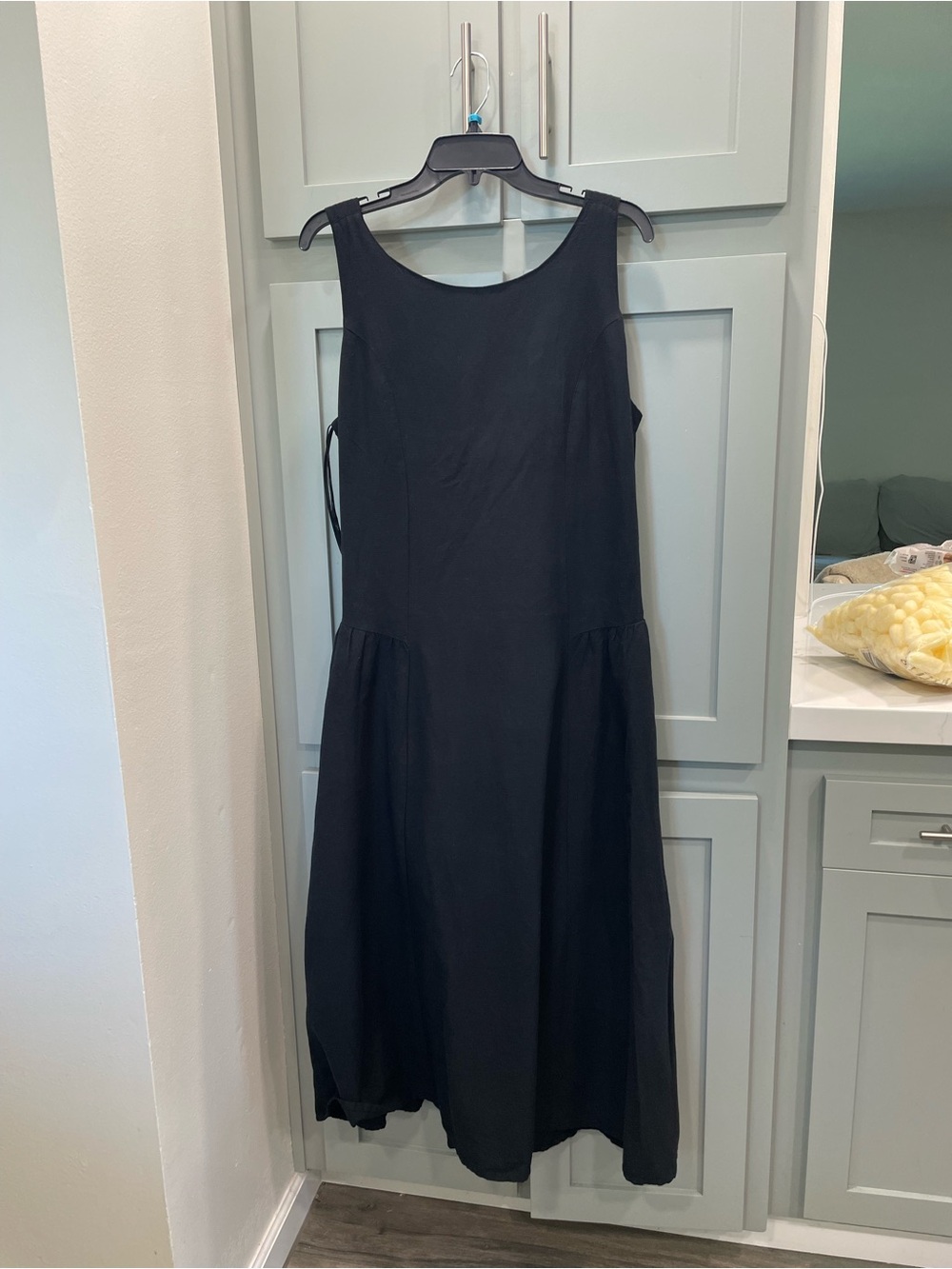 Japna Black Sleeveless Maxi Dress